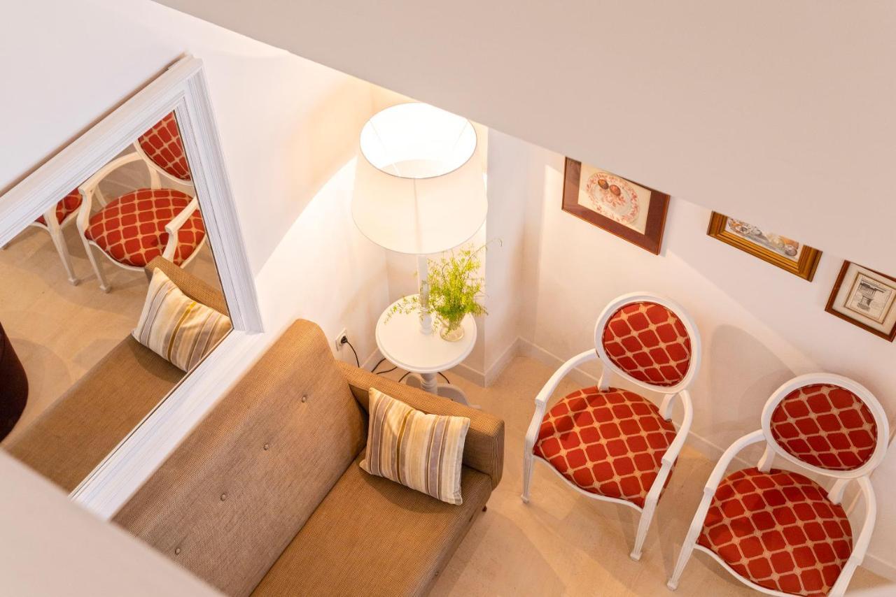 Genteel Home Santa Cruz Sevilla Exterior foto