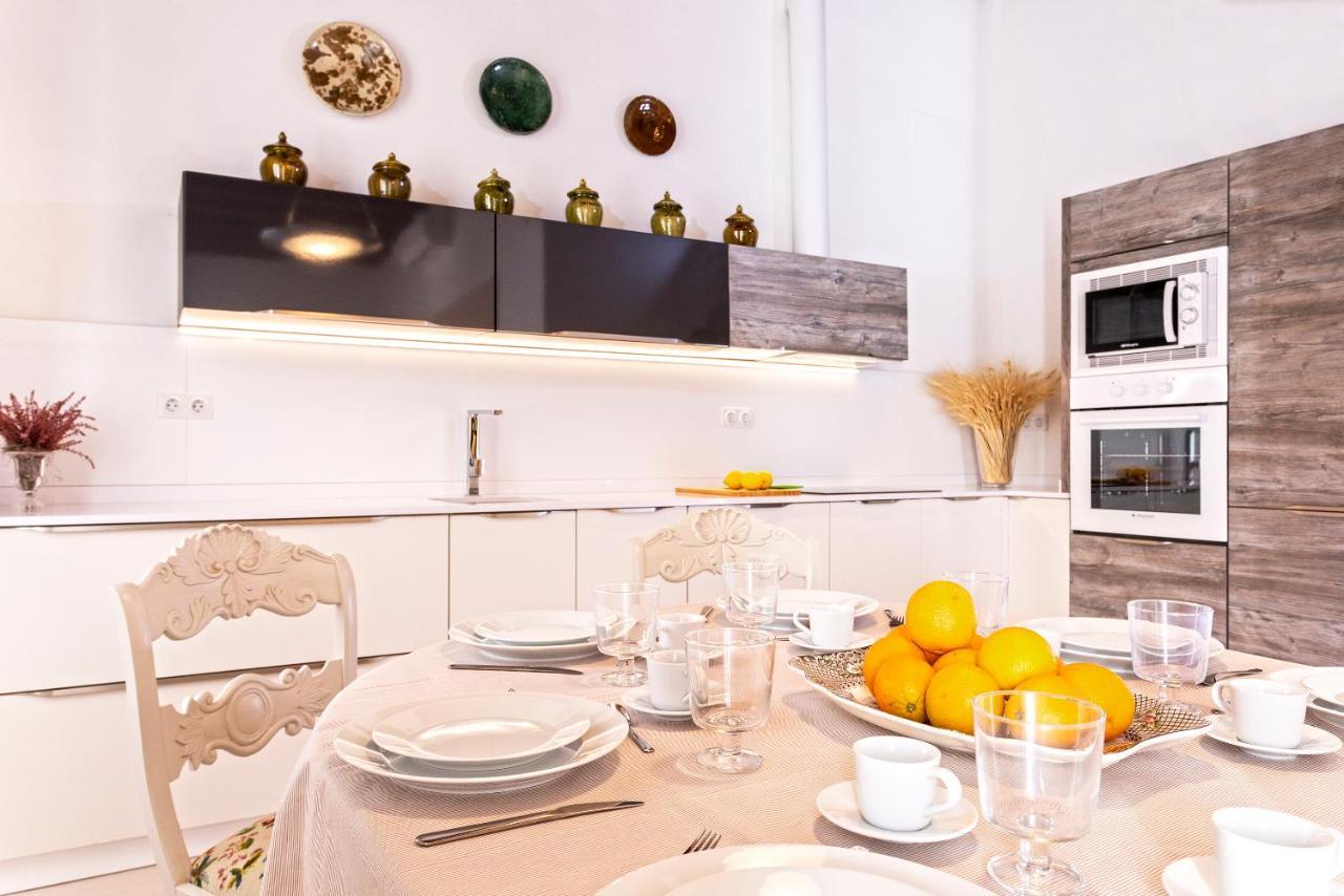 Genteel Home Santa Cruz Sevilla Exterior foto